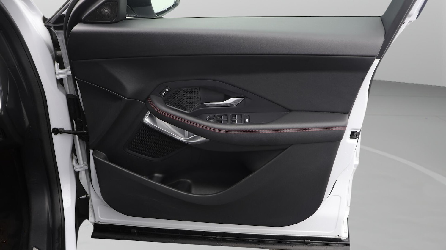 Used Jaguar E-Pace 2020 for sale - 76380827: Photo 15