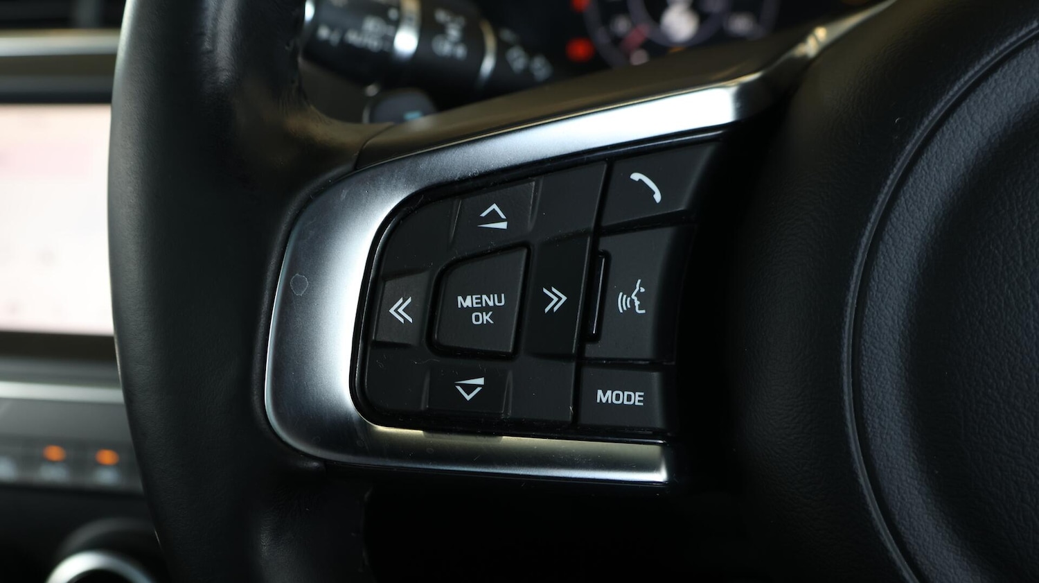 Used Jaguar E-Pace 2020 for sale - 76380827: Photo 23