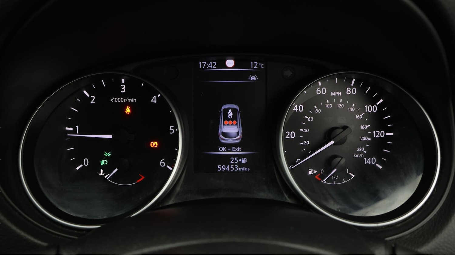 Used Nissan Qashqai for sale - 76727562: Photo 11