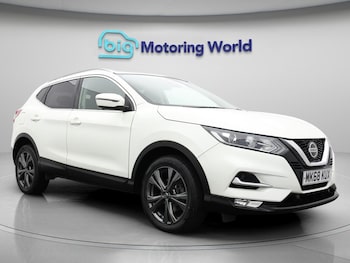 Nissan - Qashqai