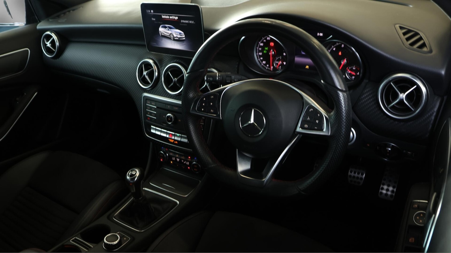 Used Mercedes-Benz A-Class 2017 for sale - 76472249: Photo 10