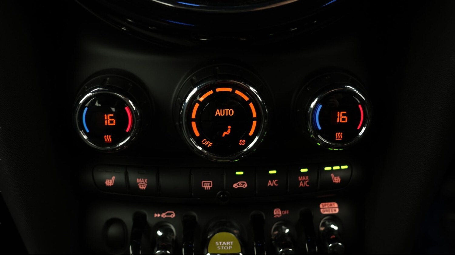 Used MINI Hatch 2023 for sale - 78083888: Photo 12