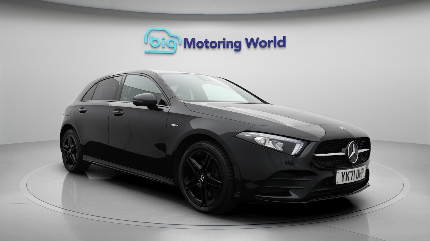 Used Mercedes-Benz A-Class 2021 for sale - 76765949: Photo 2