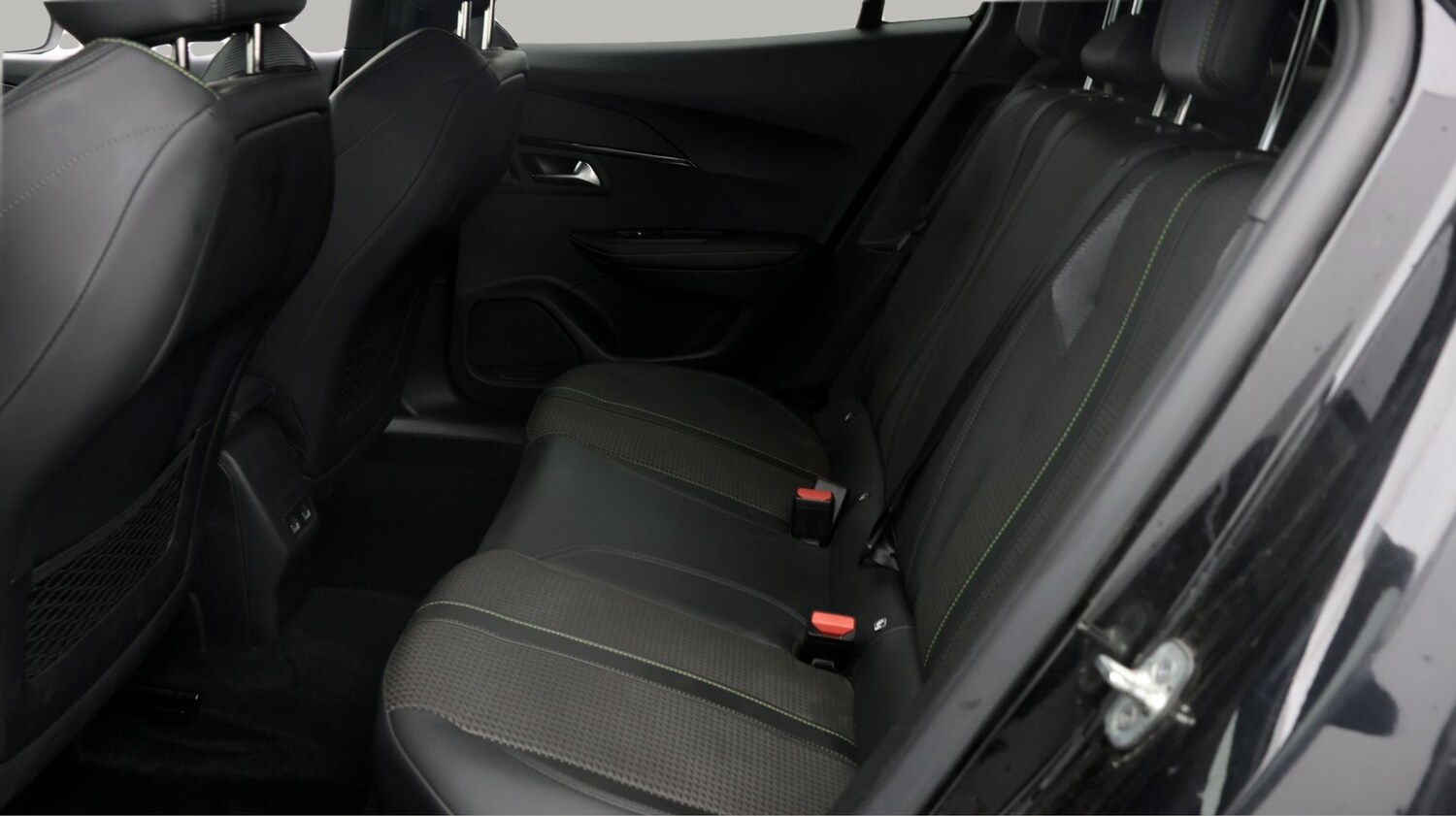 Used Peugeot 2008 2023 for sale - 77619298: Photo 16