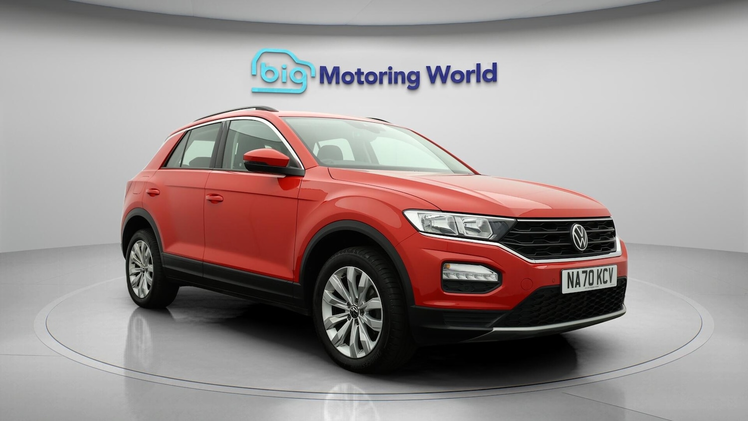 Used Volkswagen T-Roc 2020 for sale - 76247894: Photo 2
