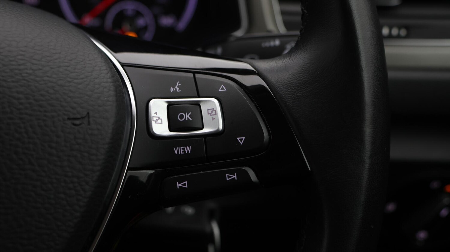 Used Volkswagen T-Roc 2020 for sale - 76247894: Photo 24