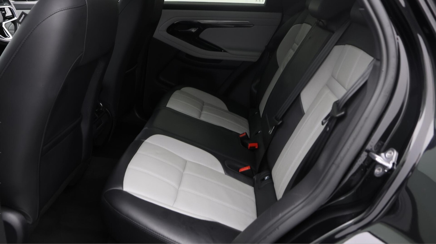 Used Land Rover Range Rover Evoque 2021 for sale - 76743369: Photo 17