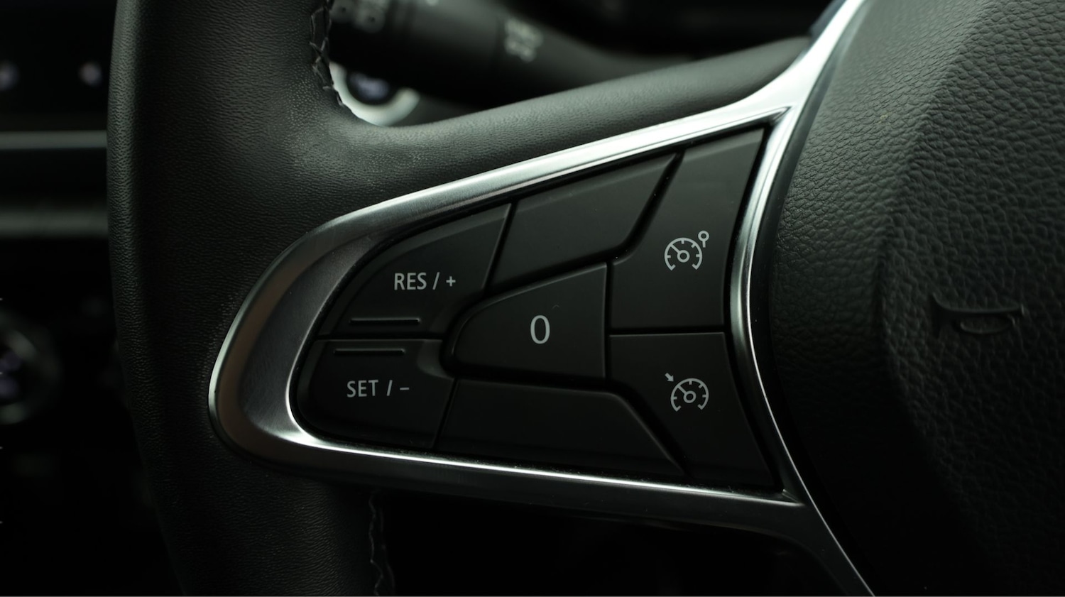 Used Renault Captur 2023 for sale - 77994480: Photo 22