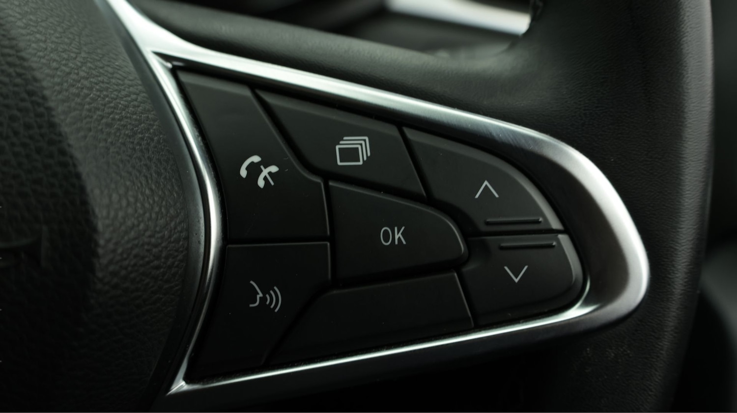 Used Renault Captur 2023 for sale - 77994480: Photo 23