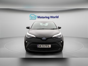 Used Toyota C-HR 2021 for sale - 76423816: Photo