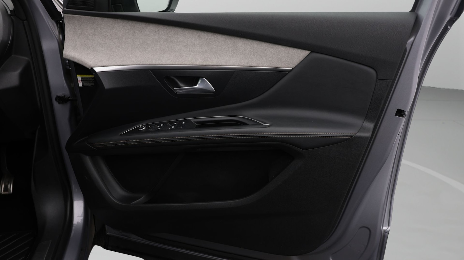 Used Peugeot 3008 2021 for sale - 77747553: Photo 15