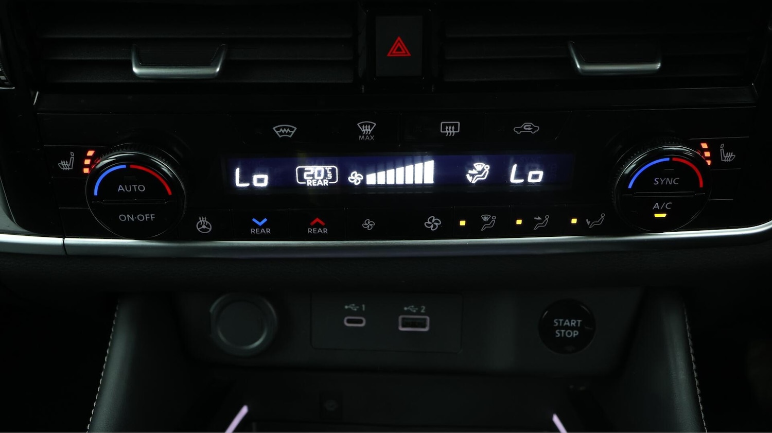 Used Nissan X-Trail 2024 for sale - 76240205: Photo 13