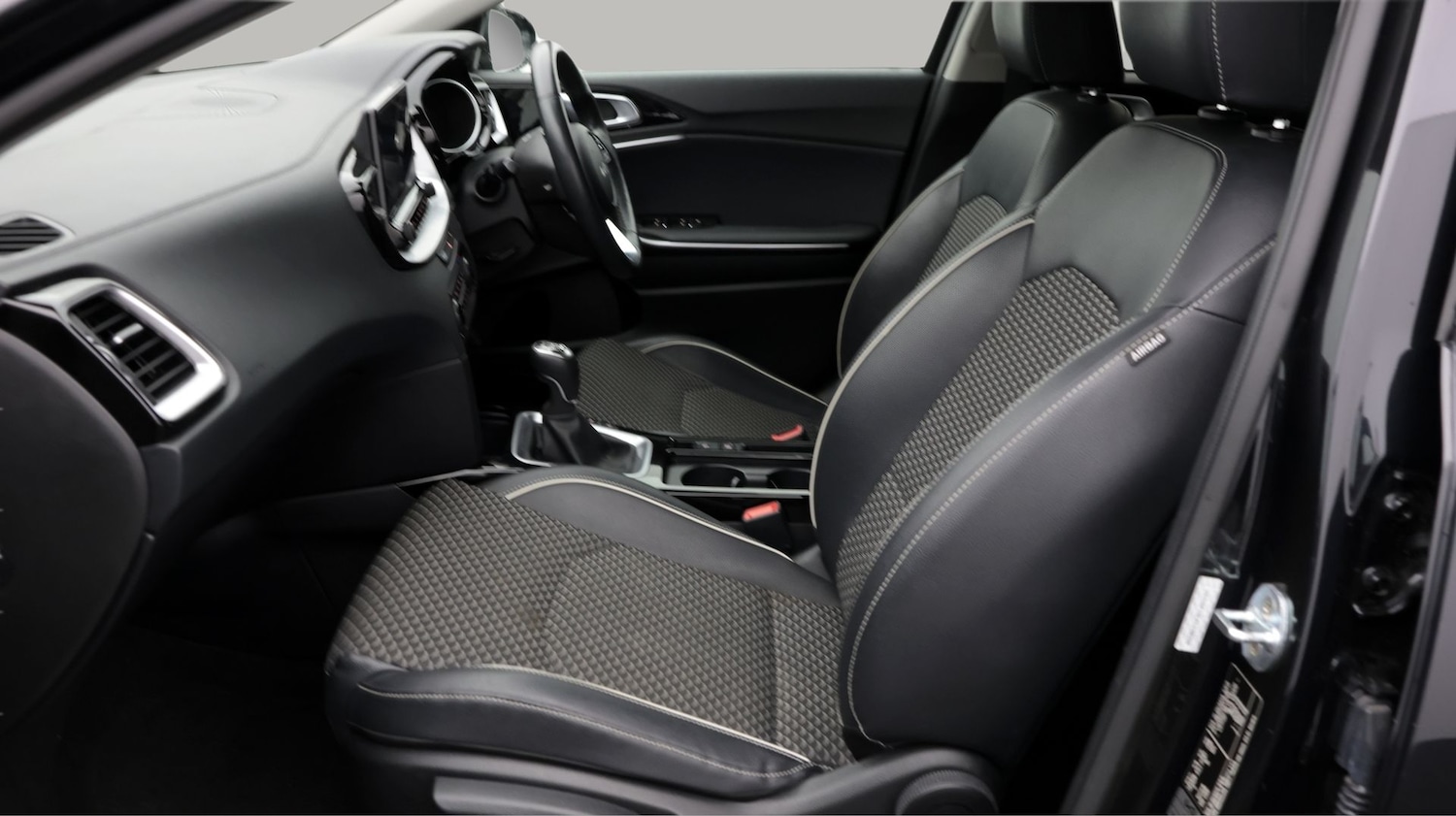 Used Kia XCeed 2022 for sale - 78183513: Photo 14