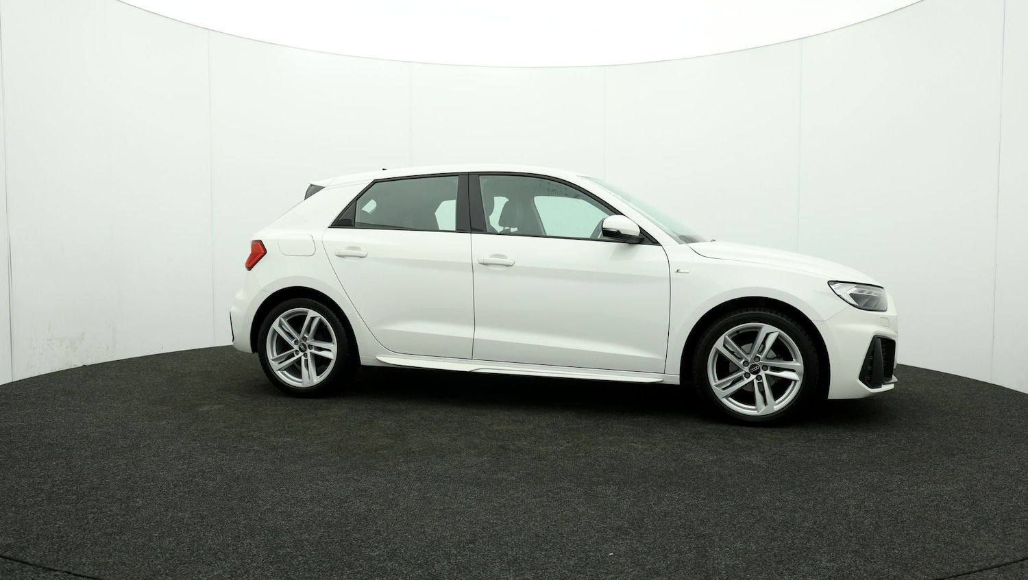 Used Audi A1 for sale - 76809480: Photo 37