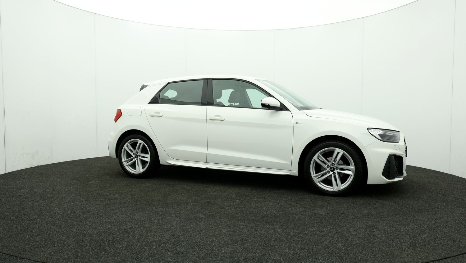 Used Audi A1 for sale - 76809480: Photo 39