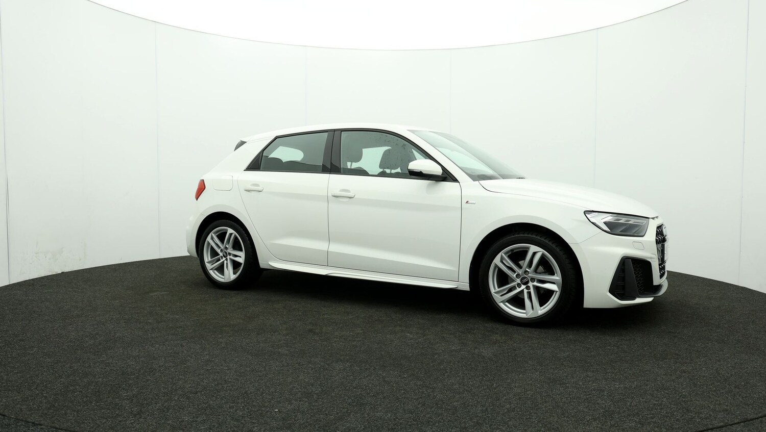 Used Audi A1 for sale - 76809480: Photo 40