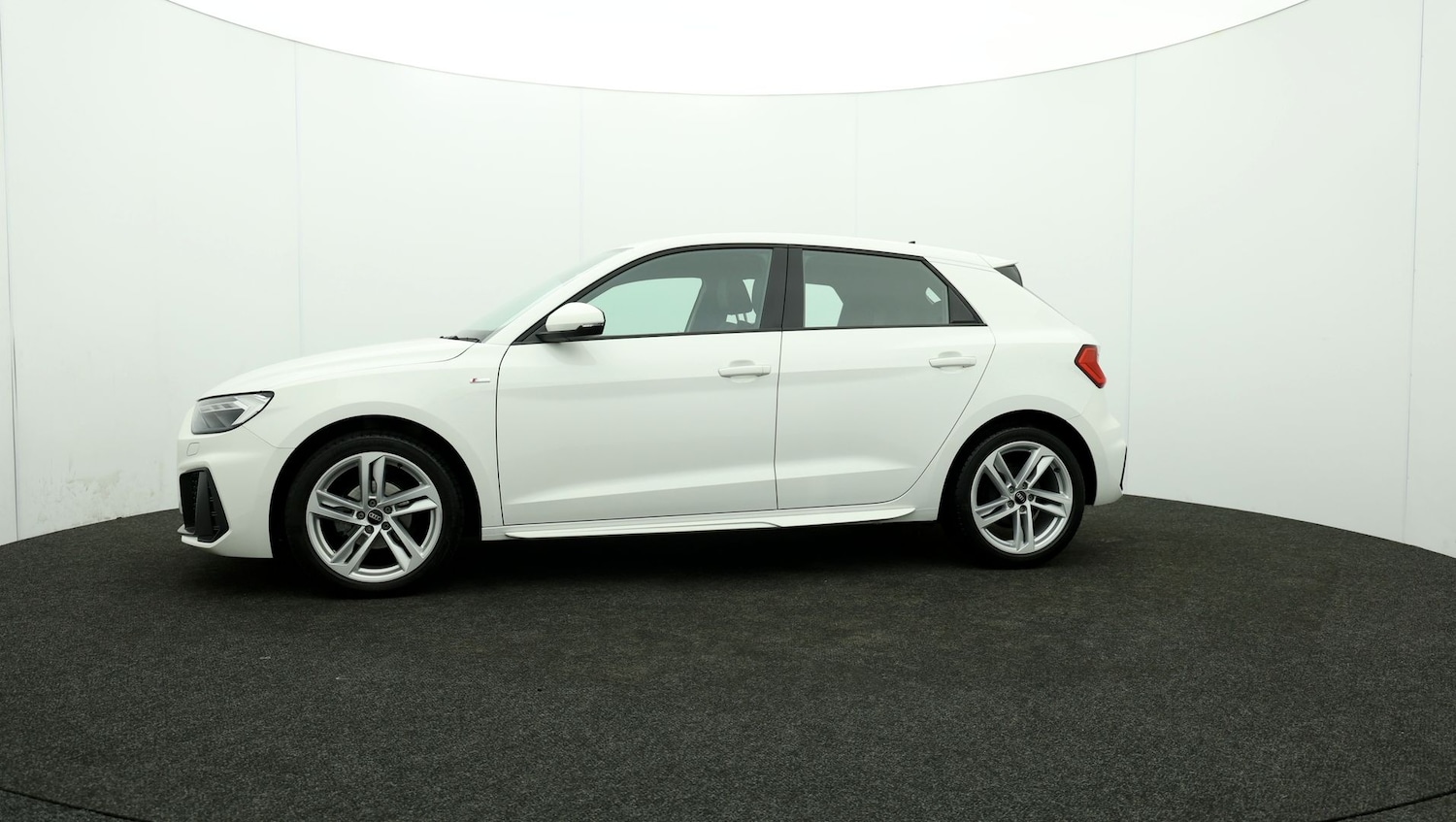Used Audi A1 for sale - 76809480: Photo 62