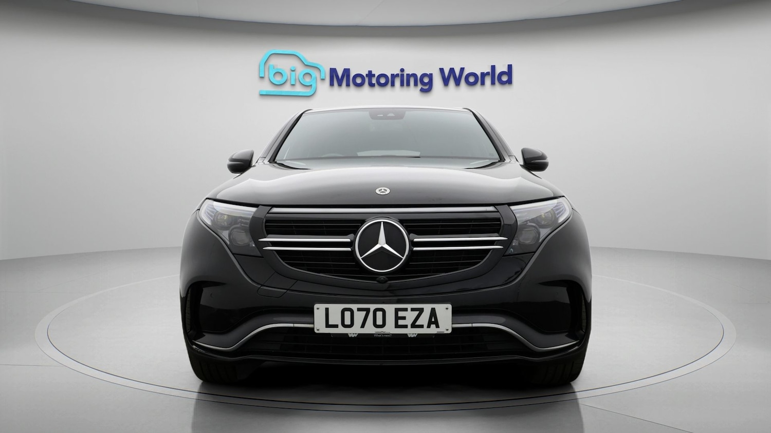 Used Mercedes-Benz EQC for sale - 77921122: Photo 2