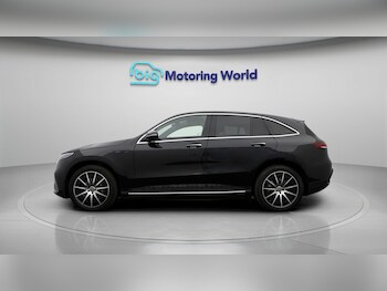 Used Mercedes-Benz EQC 2020 for sale - 77921122: Photo