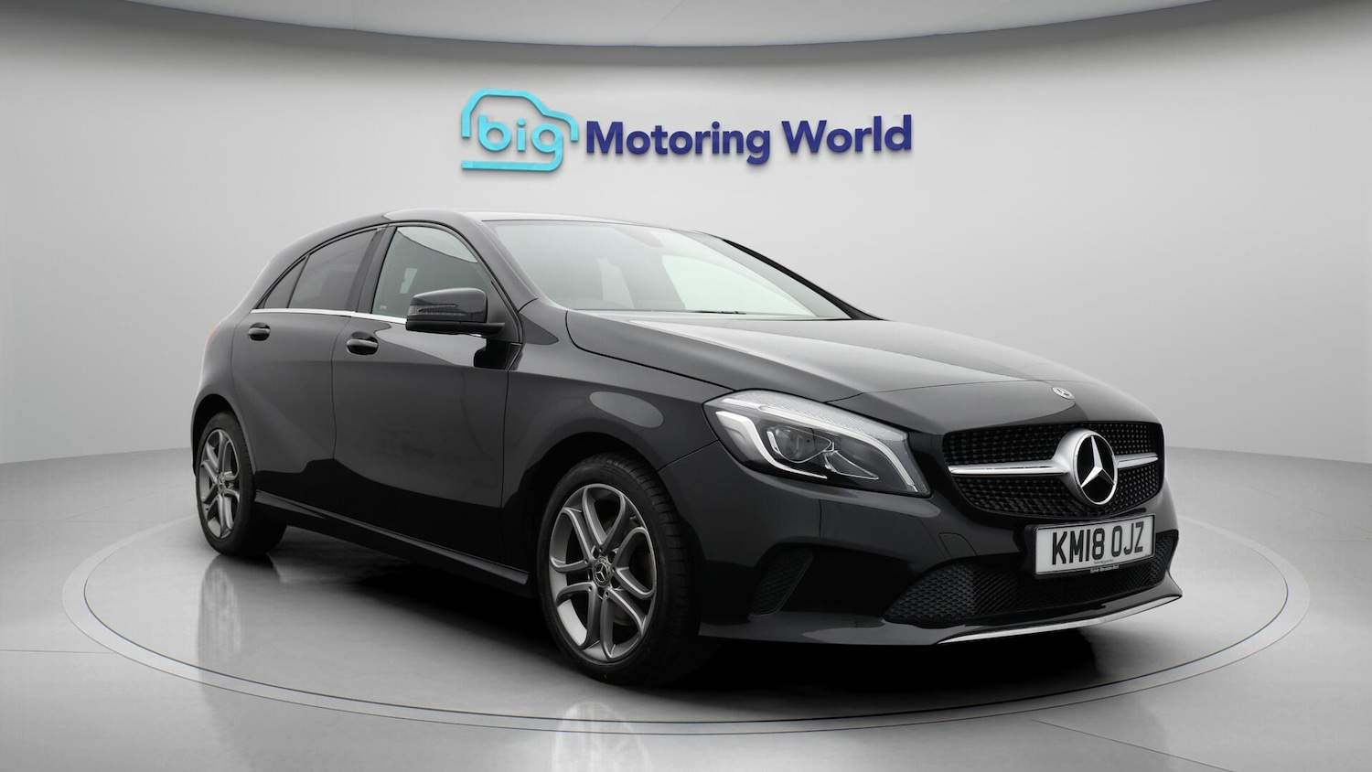 Used Mercedes-Benz A-Class 2018 for sale - 76440995: Photo 2