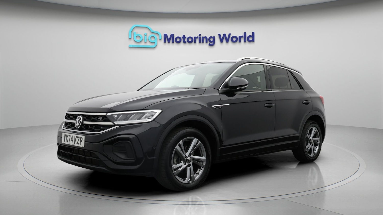 Used Volkswagen T-Roc 2024 for sale - 77654422: Photo 3