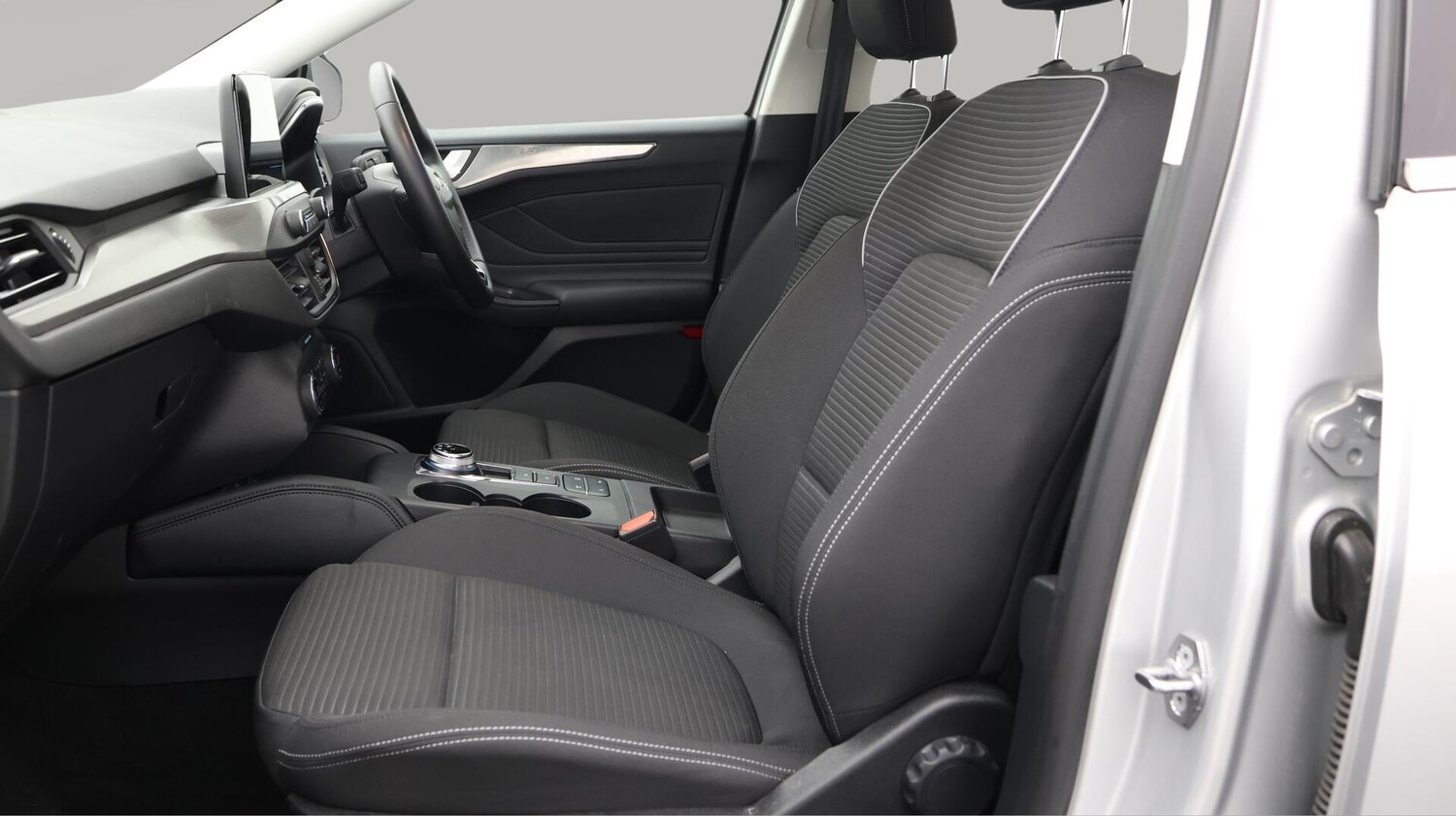 Used Ford Focus 2021 for sale - 76424749: Photo 15