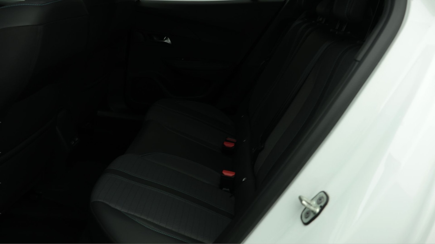 Used Peugeot E-2008 2022 for sale - 78008415: Photo 16