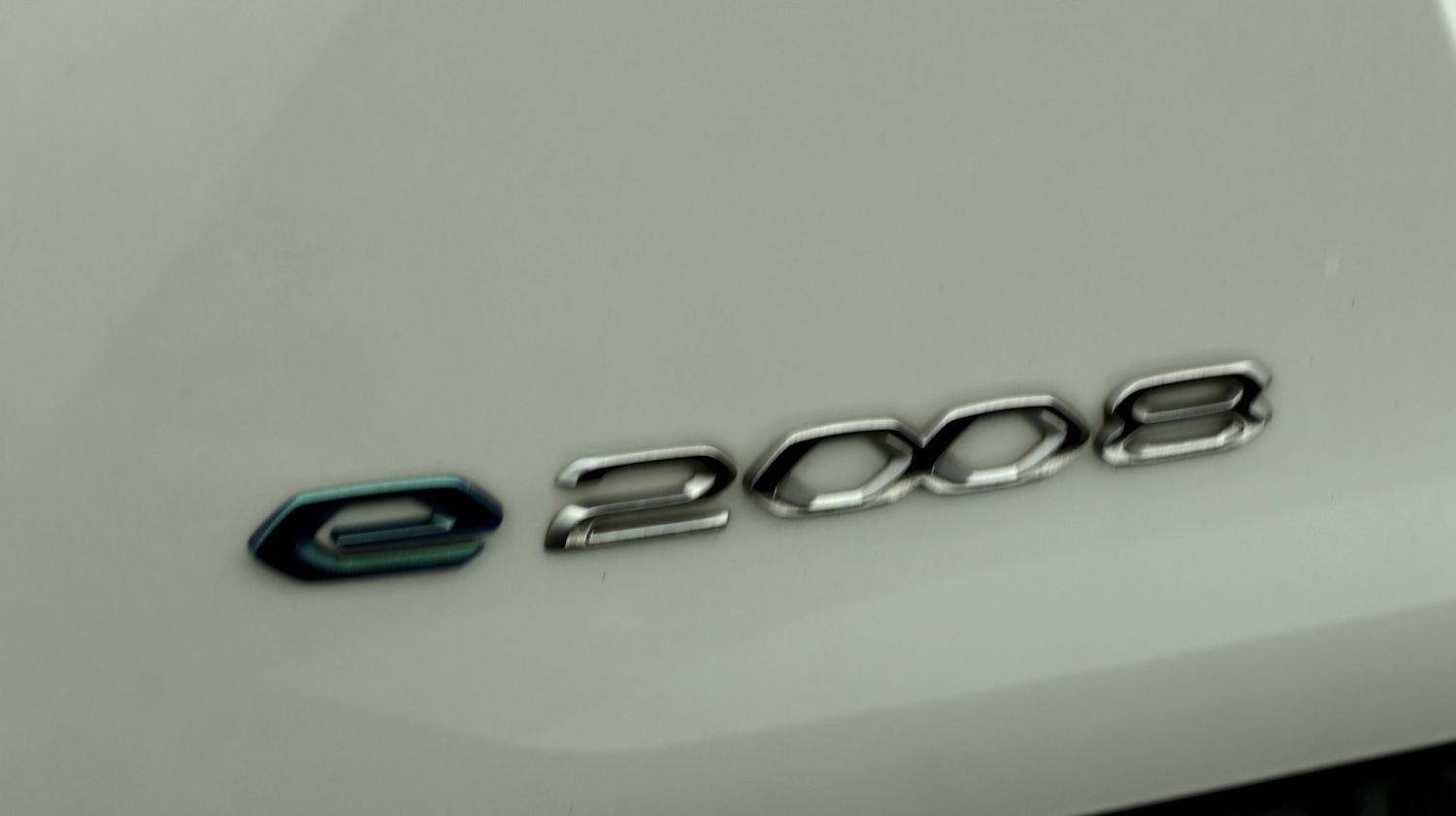 Used Peugeot E-2008 2022 for sale - 78008415: Photo 25