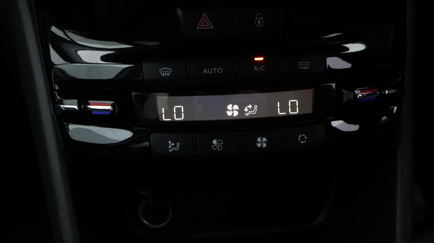 Used Peugeot 2008 for sale - 76485851: Photo 13