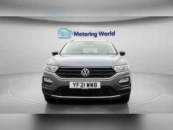 Used Volkswagen T-Roc 2021 for sale - 78852840: Photo