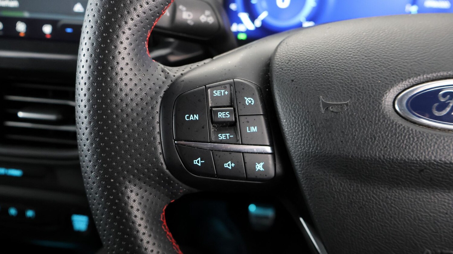 Used Ford Focus 2023 for sale - 78106545: Photo 23