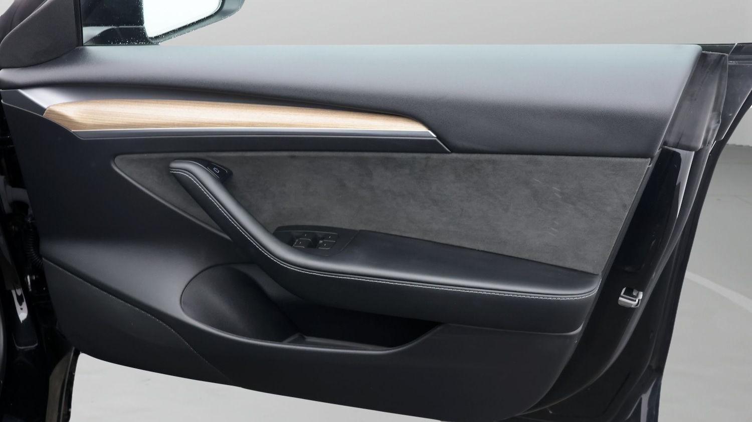 Used Tesla Model 3 2023 for sale - 78099004: Photo 15