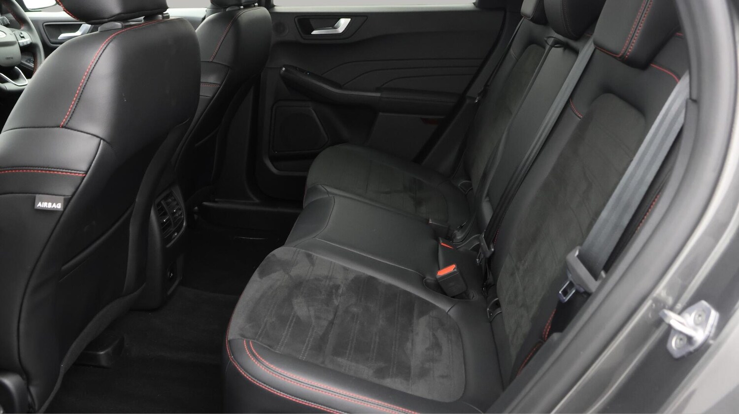 Used Ford Kuga 2023 for sale - 76061017: Photo 17