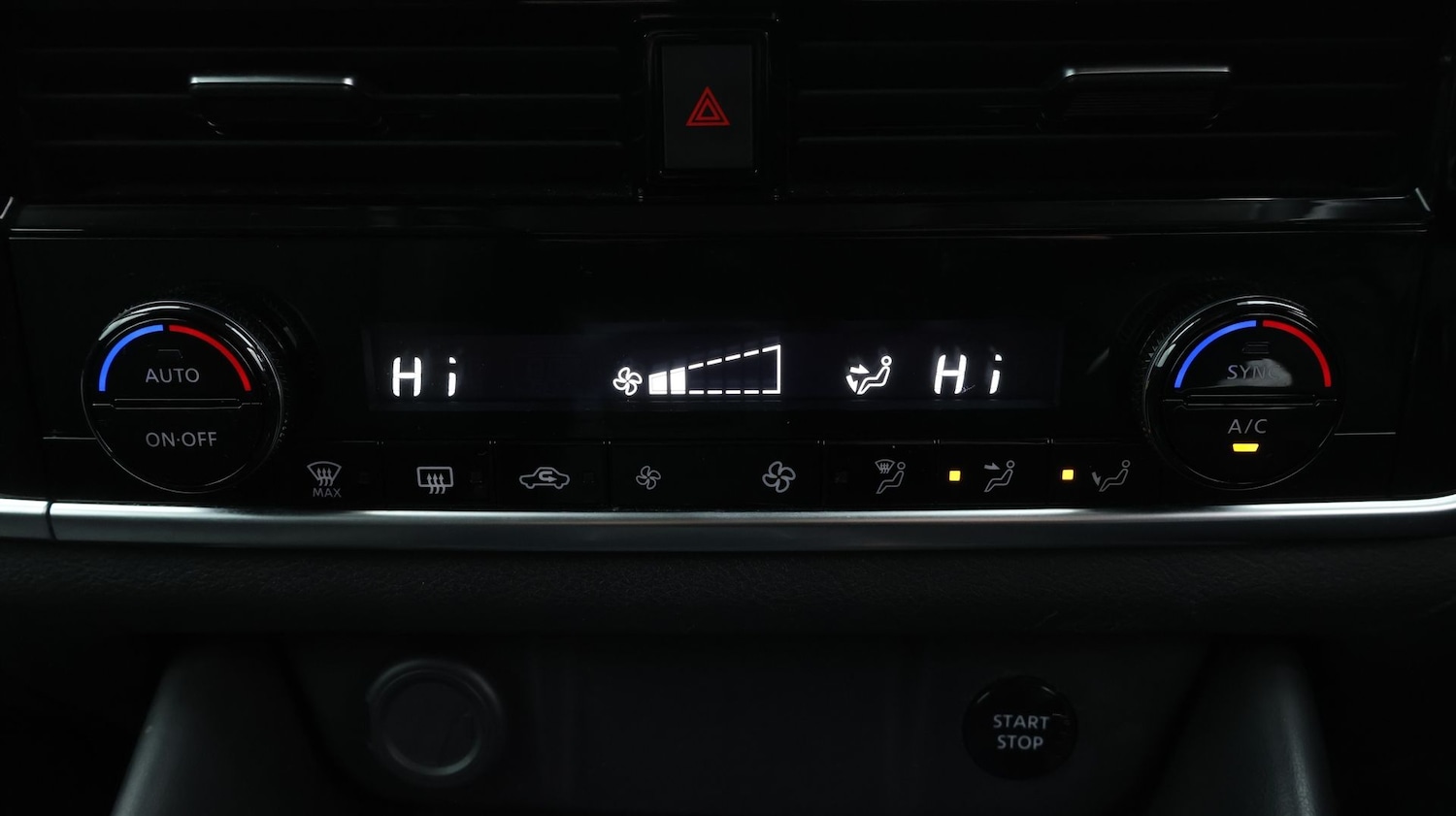 Used Nissan Qashqai 2022 for sale - 77371059: Photo 12