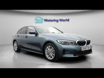 (69) - 2.0 330e 12kWh SE Pro Saloon 4dr Petrol Plug-in Hybrid Auto Euro 6 (s/s) (2