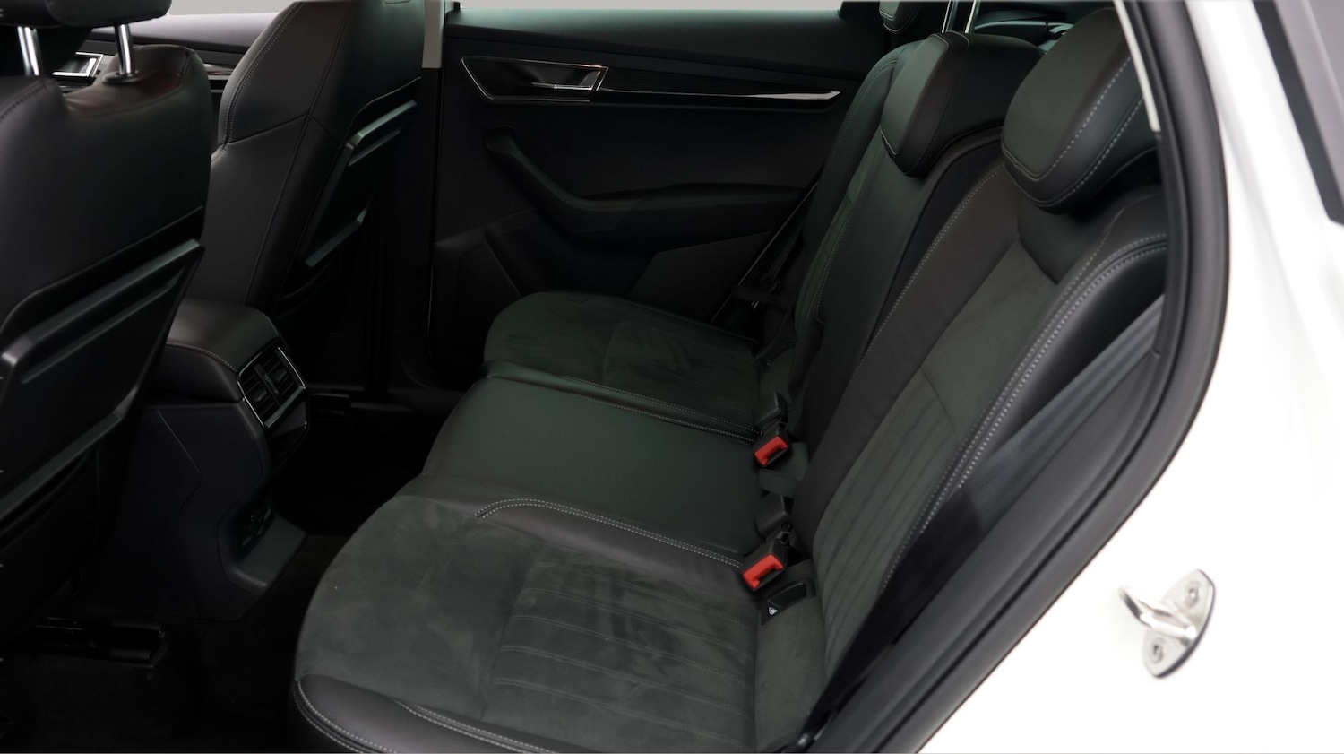 Used Skoda Karoq 2022 for sale - 77537063: Photo 16