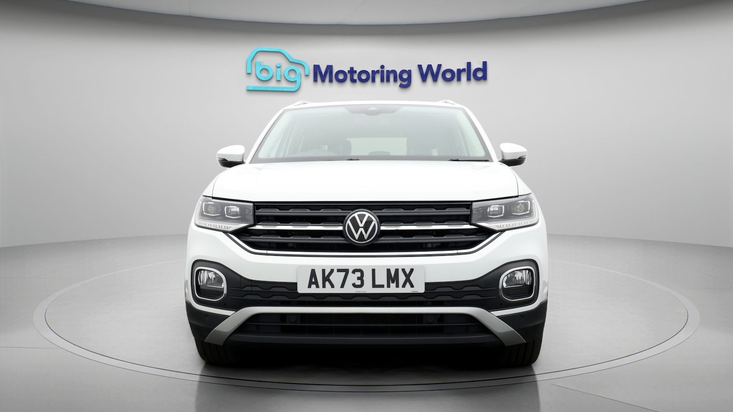 Used Volkswagen T-Cross 2023 for sale - 77593220: Photo 2