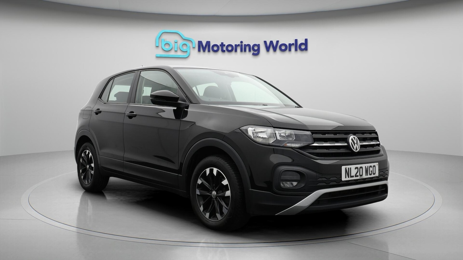 Used Volkswagen T-Cross 2020 for sale - 76521979: Photo 2