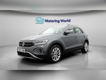 Used Volkswagen T-Roc 2023 for sale - 79211573: Photo