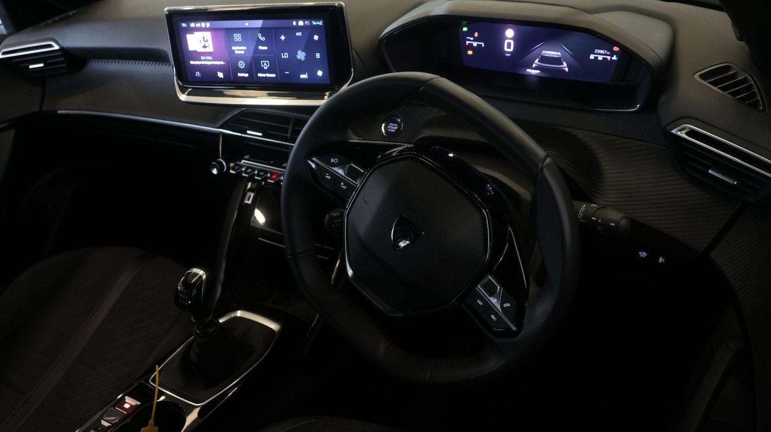 Used Peugeot 2008 2024 for sale - 77782219: Photo 9