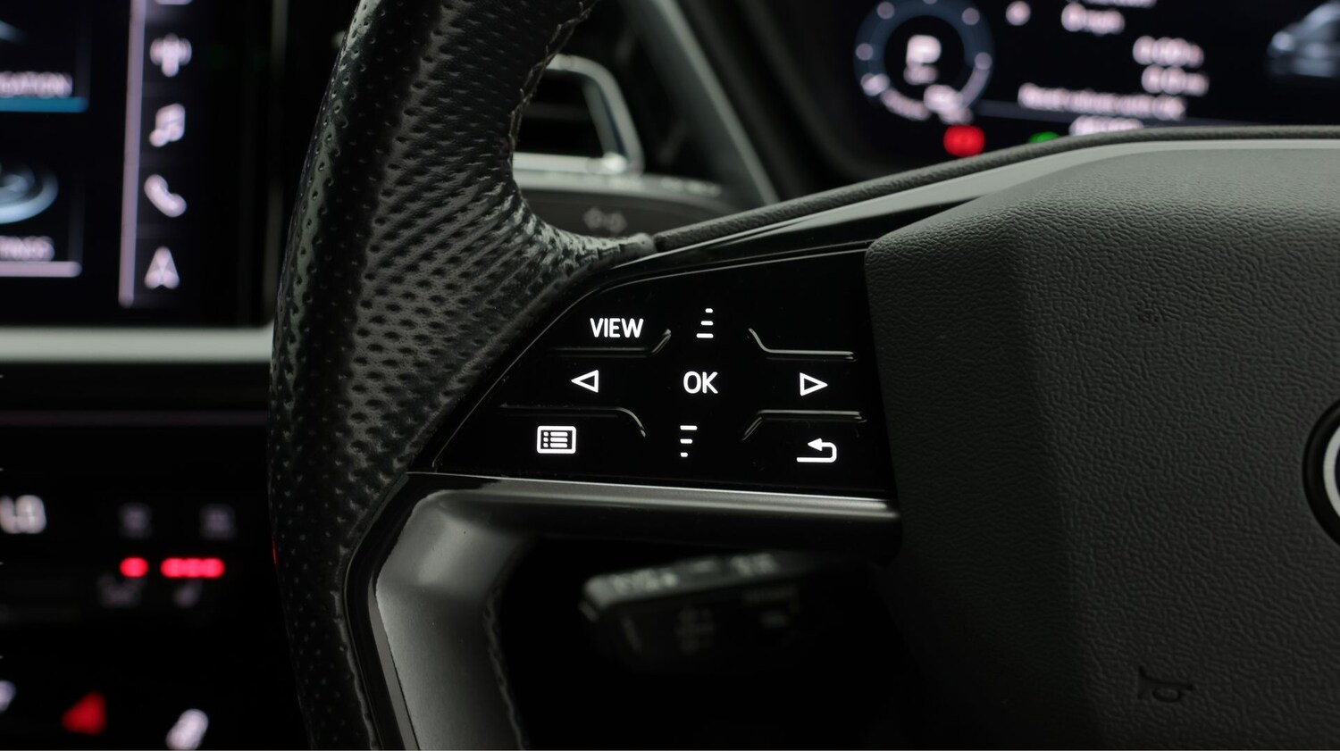 Used Audi Q4 e-tron 2023 for sale - 77662633: Photo 23