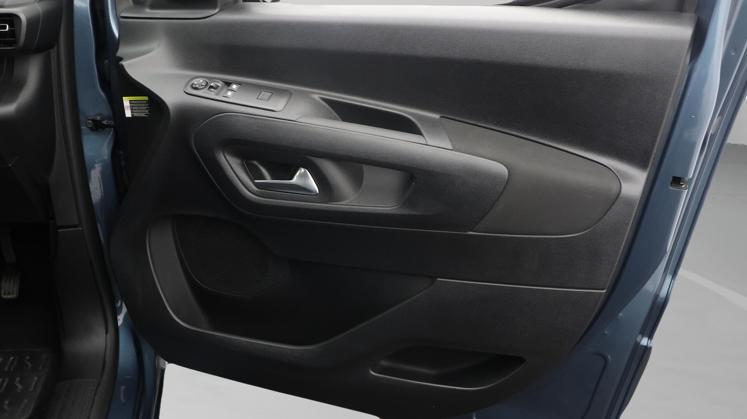 Used Vauxhall Combo Life Electric 2024 for sale - 76431988: Photo 16