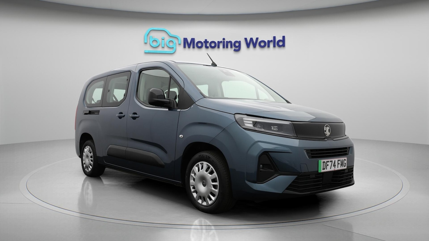 Used Vauxhall Combo Life Electric 2024 for sale - 76431988: Photo 2