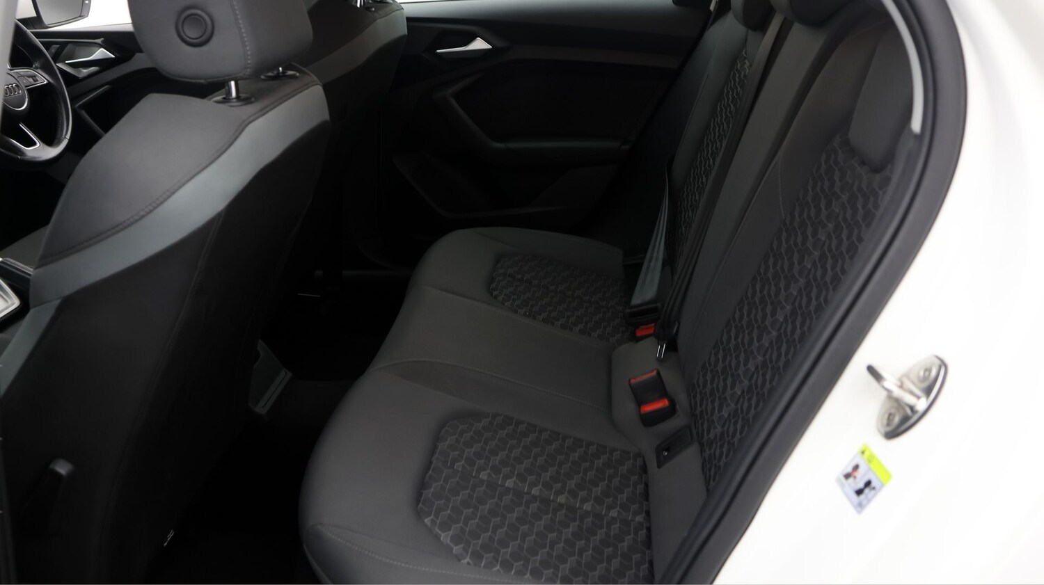 Used Audi A1 for sale - 77236132: Photo 16