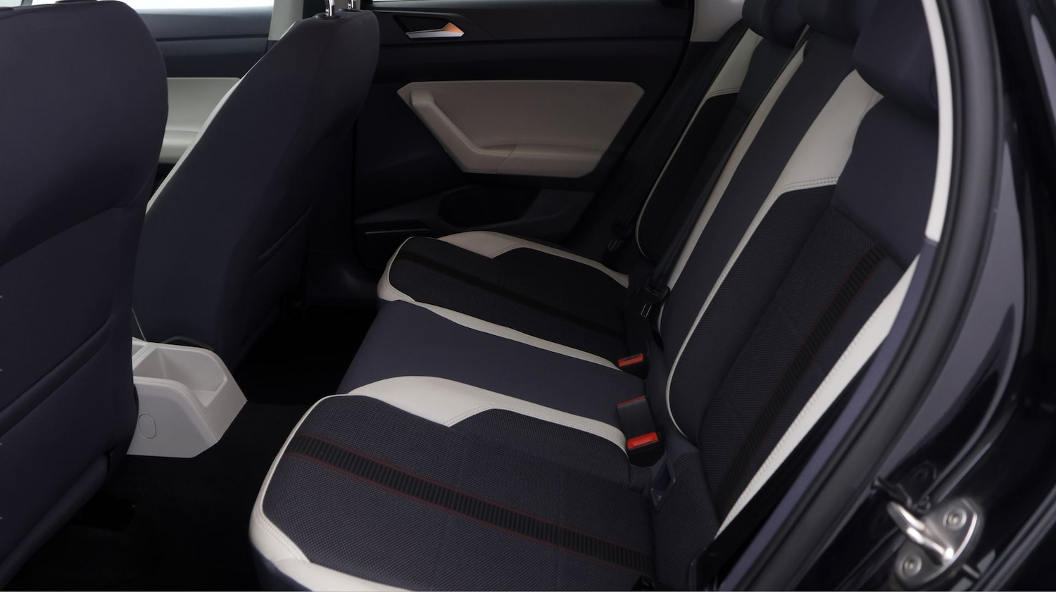 Used Volkswagen Polo 2018 for sale - 77204856: Photo 16