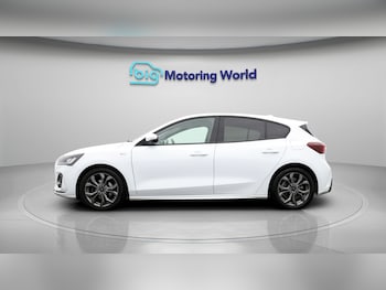 Used Ford Focus 2023 for sale - 78608467: Photo