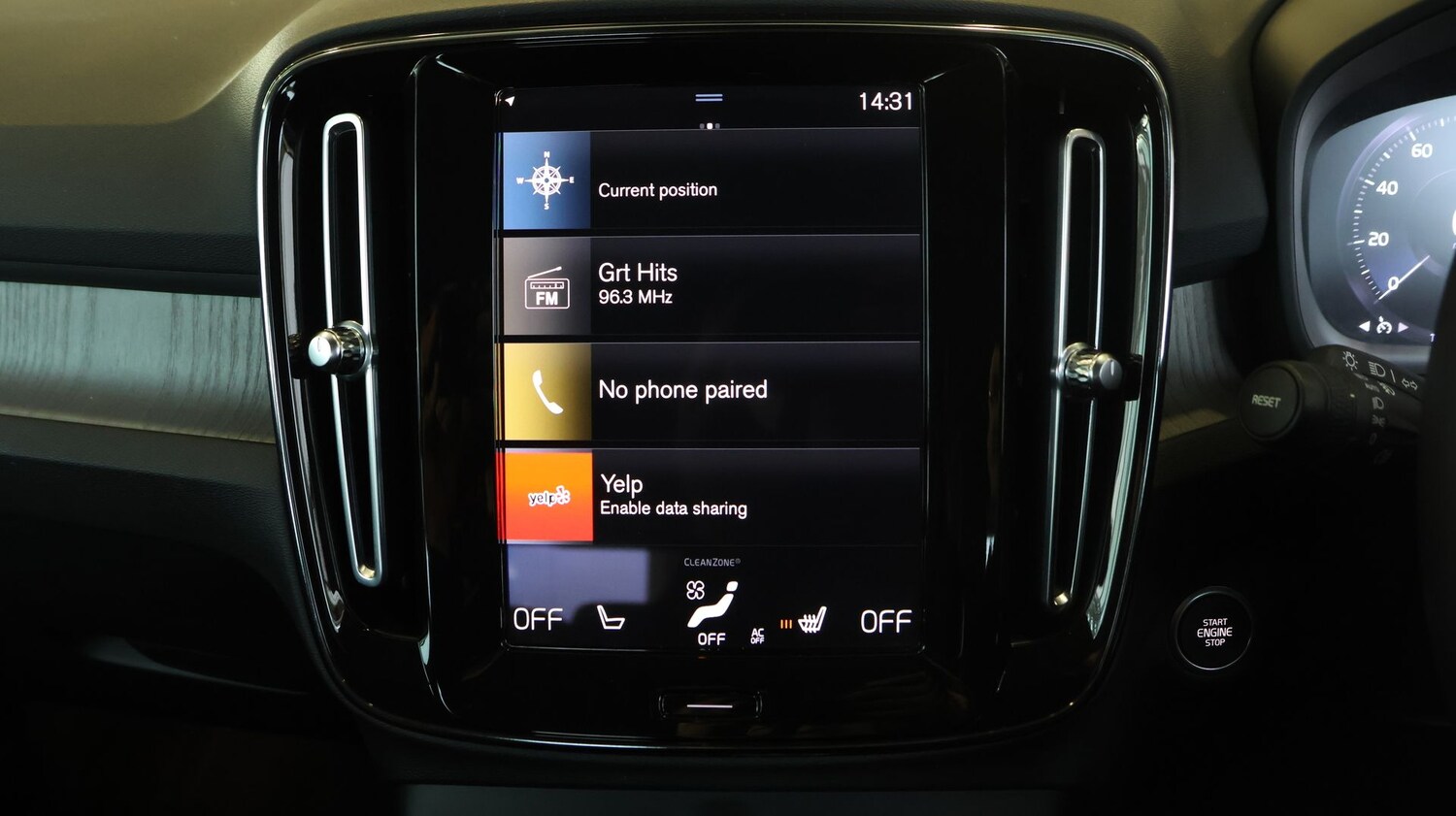 Used Volvo XC40 2021 for sale - 77106160: Photo 11