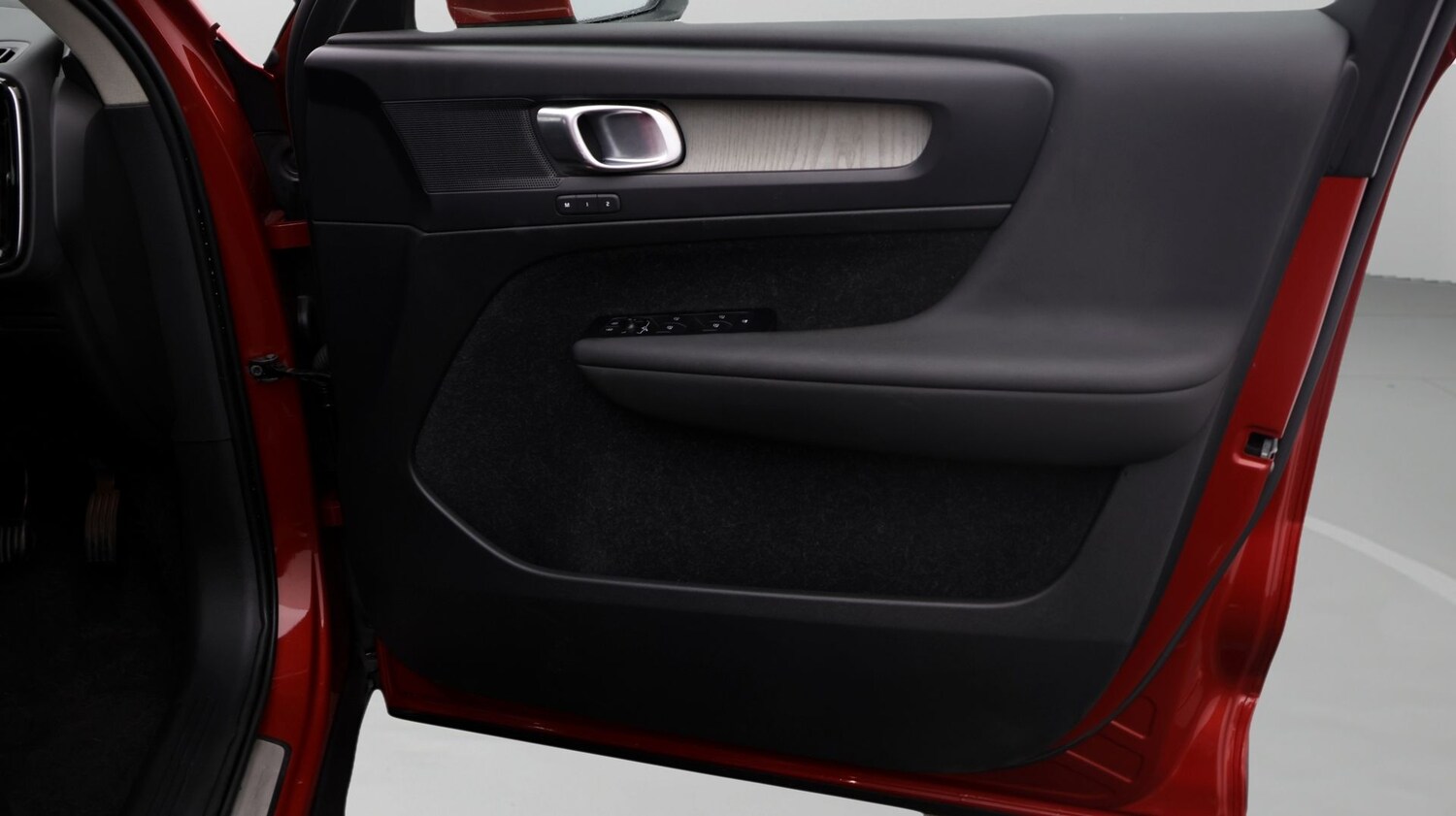 Used Volvo XC40 2021 for sale - 77106160: Photo 15