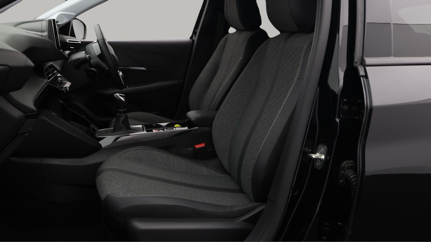 Used Peugeot 208 2024 for sale - 76084663: Photo 15