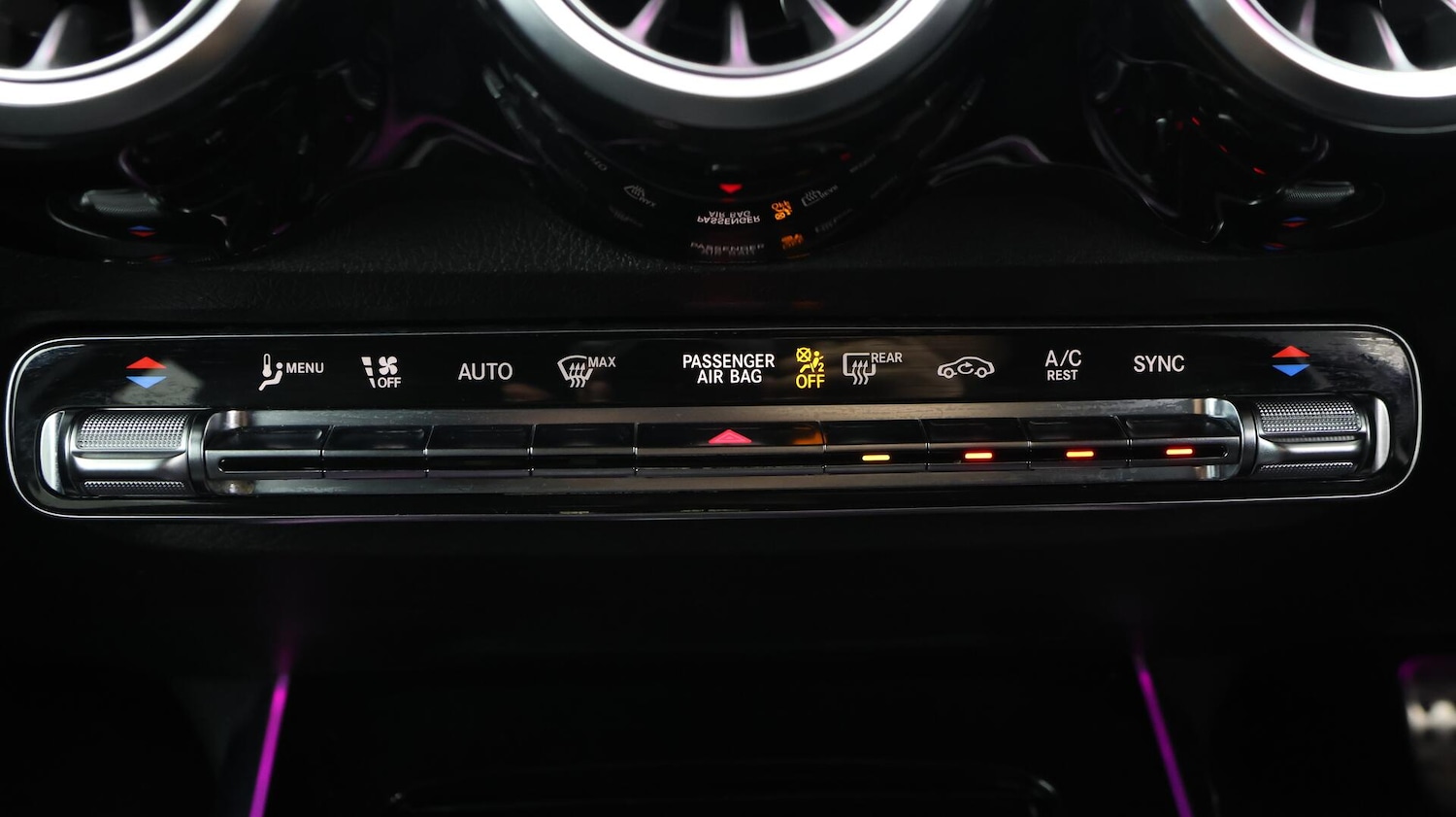 Used Mercedes-Benz GLB 2020 for sale - 76714659: Photo 13